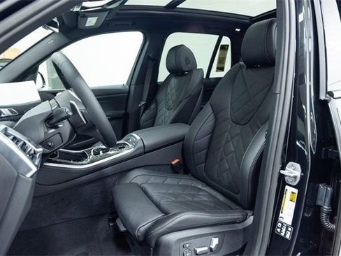New 2026 BMW X5 xDrive40i w/ M Sport Package image 24