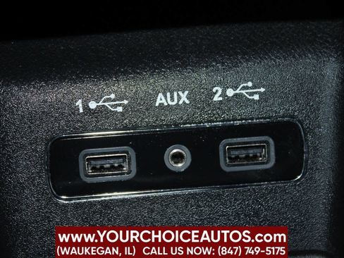 Used 2020 Dodge Durango SXT image 34