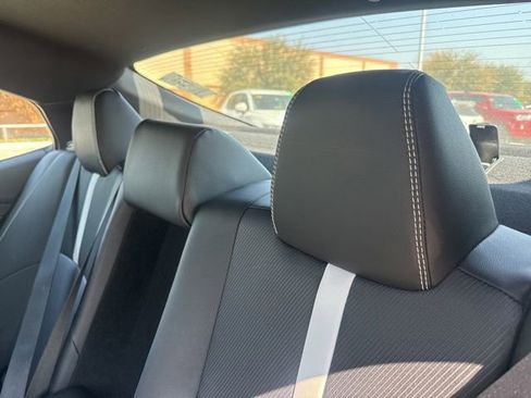 Used 2025 Toyota Camry SE image 8