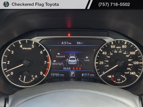 Used 2025 Nissan Altima 2.5 SV FWD image 9