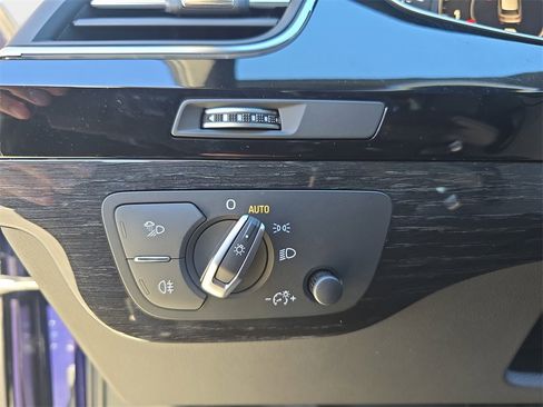 Used 2019 Audi Q7 3.0T Premium Plus w/ Premium Plus Package image 31