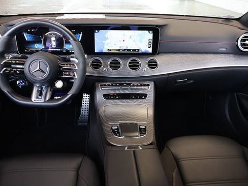Used 2022 Mercedes-Benz E 53 AMG 4MATIC Sedan image 20