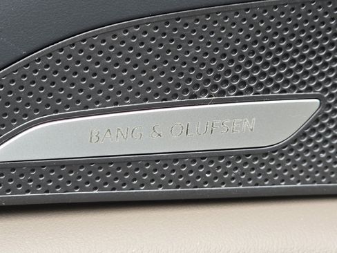 New 2026 Audi Q5 Premium Plus image 9