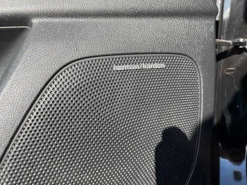 Used 2022 Kia Sportage EX w/ EX Technology Package image 25