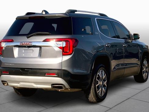 Used 2020 GMC Acadia SLT w/ Premium Package image 13