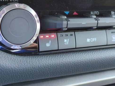 Certified 2026 Toyota Tundra Limited image 14