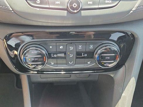 Used 2023 Buick Encore GX Select w/ Sport Touring Package FWD image 27