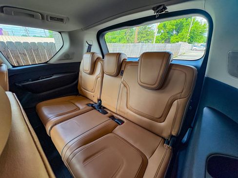 Used 2025 INFINITI QX80 Luxe AWD/4WD image 31