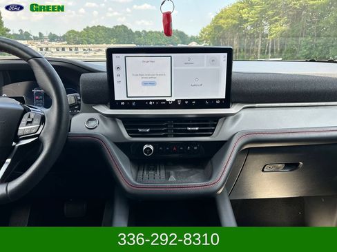 Used 2025 Ford Explorer ST RWD image 21