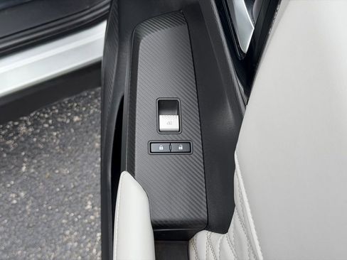 Used 2023 Mitsubishi Outlander SEL FWD image 25