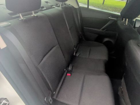 Used 2012 MAZDA MAZDA3 i Sport FWD image 20