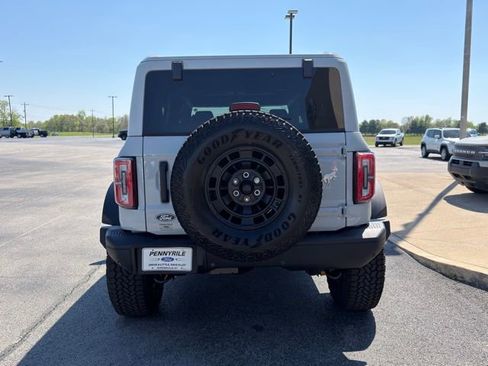 New 2026 Ford Bronco Badlands AWD/4WD image 6