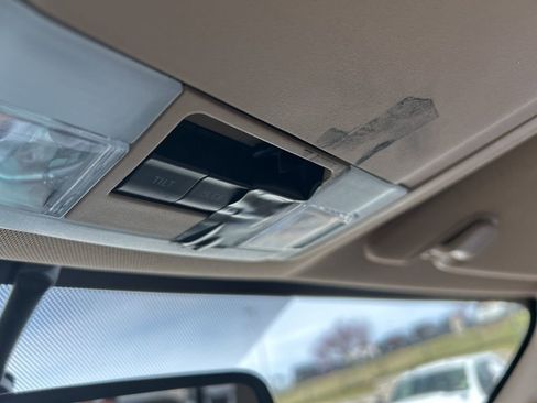 Used 2012 Ford F150 Lariat w/ Lariat Plus Pkg image 17