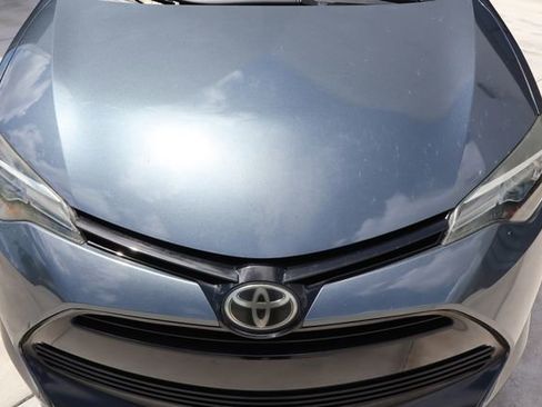 Used 2017 Toyota Corolla L FWD image 16