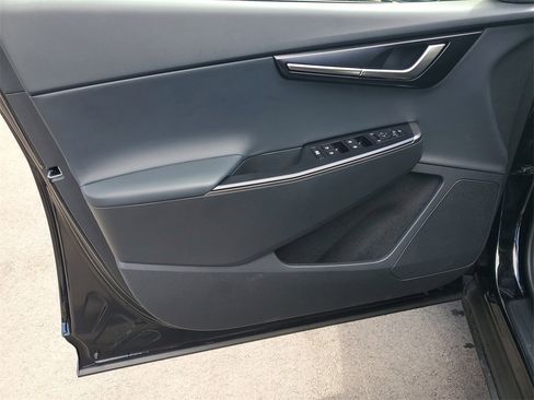 New 2025 Kia EV6 Light w/ Light LR Technology Package image 8