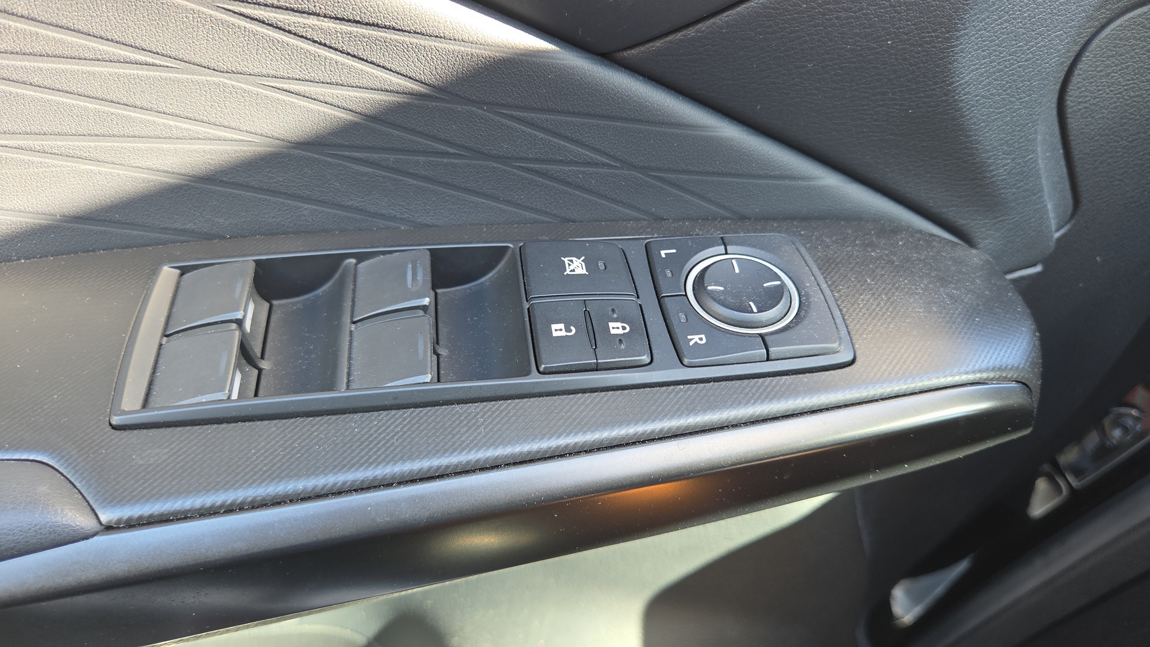 Used 2022 Lexus IS 350 F Sport RWD image 34