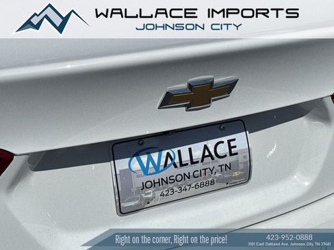 Used 2023 Chevrolet Malibu LT w/ Driver Confidence Package FWD image 10