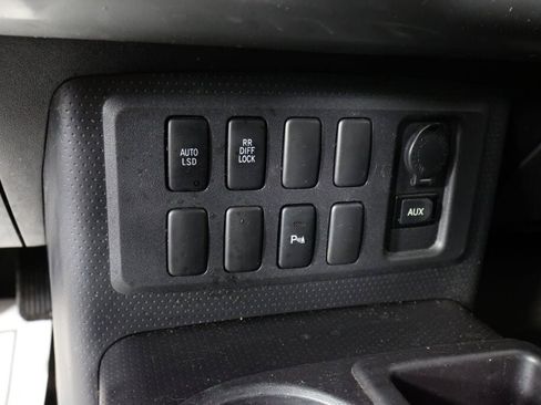 Used 2007 Toyota FJ Cruiser 2WD image 30