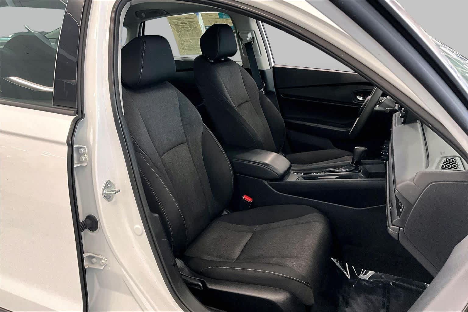 Used 2024 Honda Accord EX image 9