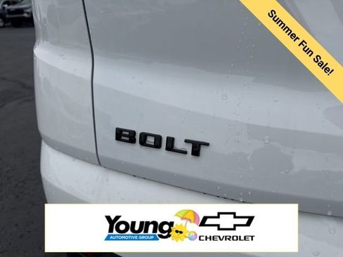 New 2027 Chevrolet Bolt LT w/ Comfort Package FWD image 10