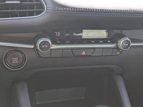 Used 2024 MAZDA MAZDA3 s image 17