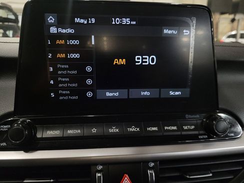 Used 2020 Kia Forte LXS FWD image 25