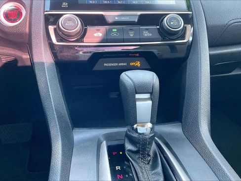 Used 2018 Honda Civic EX image 33
