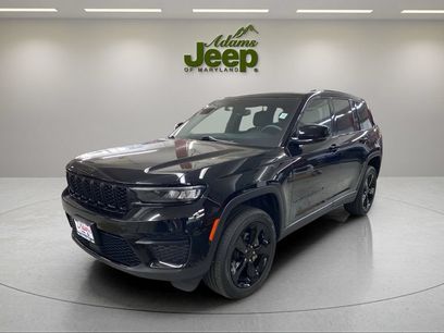 Used 2023 Jeep Grand Cherokee Altitude