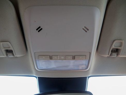 Used 2022 Buick Encore Preferred w/ Safety Package AWD/4WD image 18
