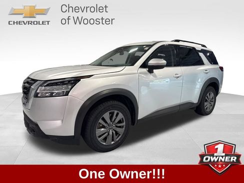 Used 2025 Nissan Pathfinder SV AWD/4WD image 1