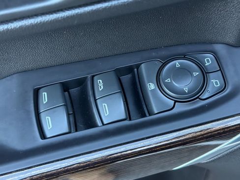 Used 2021 GMC Sierra 1500 Elevation image 13