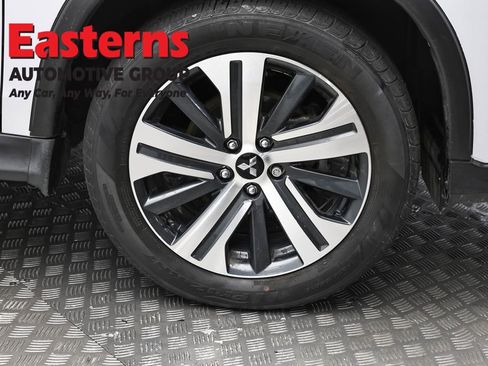 Used 2023 Mitsubishi Outlander Sport ES AWD/4WD image 29