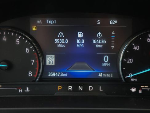 Used 2023 Ford Explorer Limited w/ Limited Technology Package AWD/4WD image 19