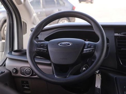 Used 2023 Ford Transit 350 XLT image 21