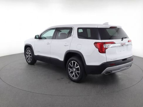Used 2023 GMC Acadia SLT FWD image 6