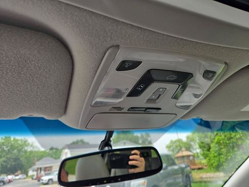 Used 2011 Toyota Sienna XLE FWD image 29