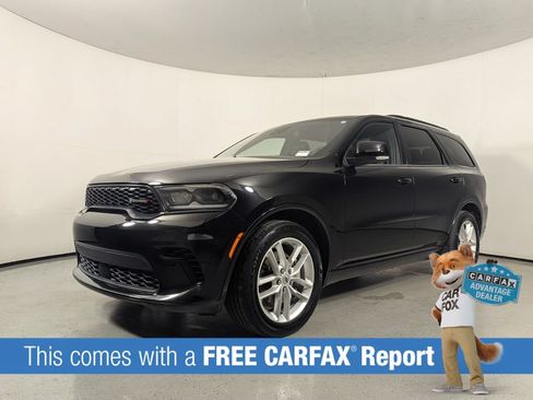 Used 2024 Dodge Durango GT RWD image 3