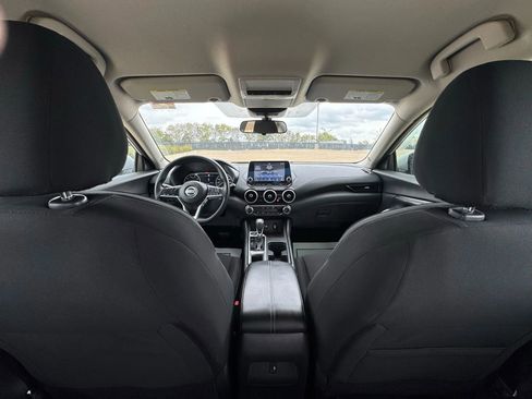 Used 2023 Nissan Sentra SV image 44
