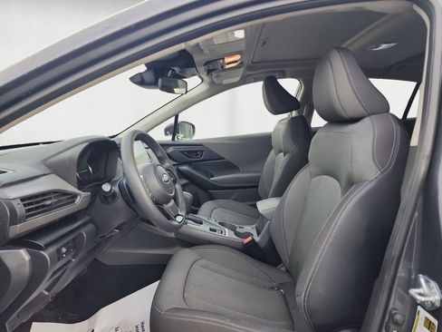 Used 2024 Subaru Crosstrek 2.0i Premium image 9