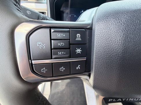 Used 2026 Ford F250 Platinum w/ Platinum Plus Package image 15