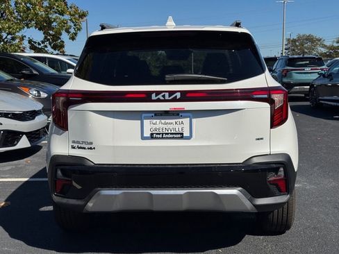 New 2026 Kia Seltos SX image 4