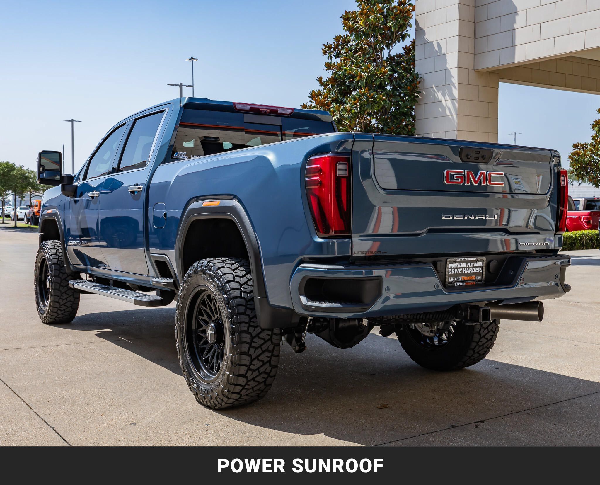 Used 2026 GMC Sierra 2500 Denali w/ Denali Reserve Package AWD/4WD image 7