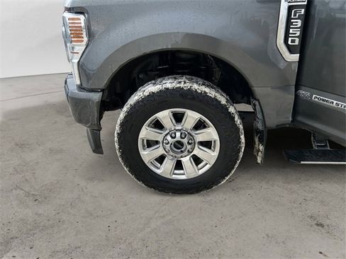 Used 2020 Ford F350 Platinum image 10