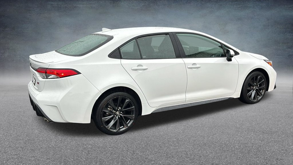 Used 2025 Toyota Corolla SE FWD image 29