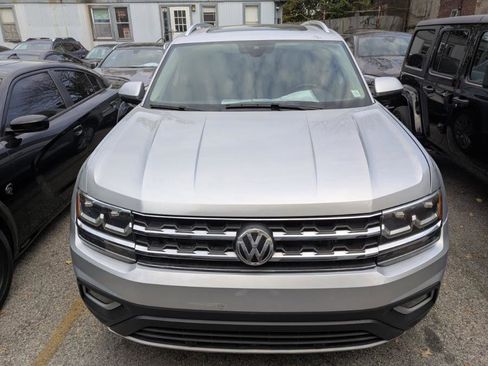 Used 2018 Volkswagen Atlas SEL Premium AWD/4WD image 2
