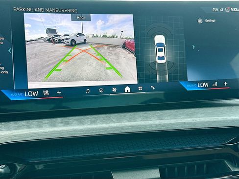 Certified 2025 BMW 330i Sedan w/ M Sport Package RWD image 14