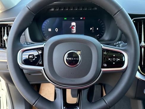 New 2026 Volvo XC90 B6 Ultra w/ Protection Package image 26