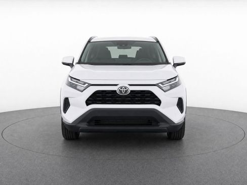 Certified 2024 Toyota RAV4 LE AWD/4WD image 5