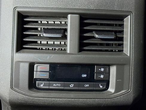 Used 2023 Volkswagen Atlas SEL Premium image 28