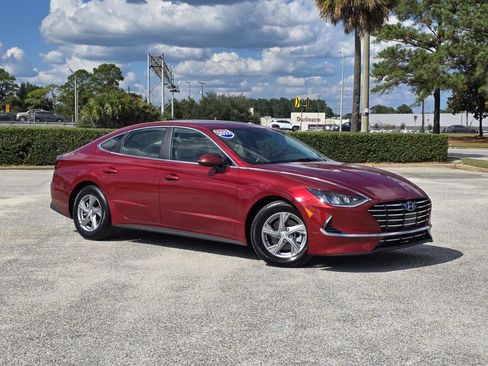 Used 2023 Hyundai Sonata SE FWD image 1